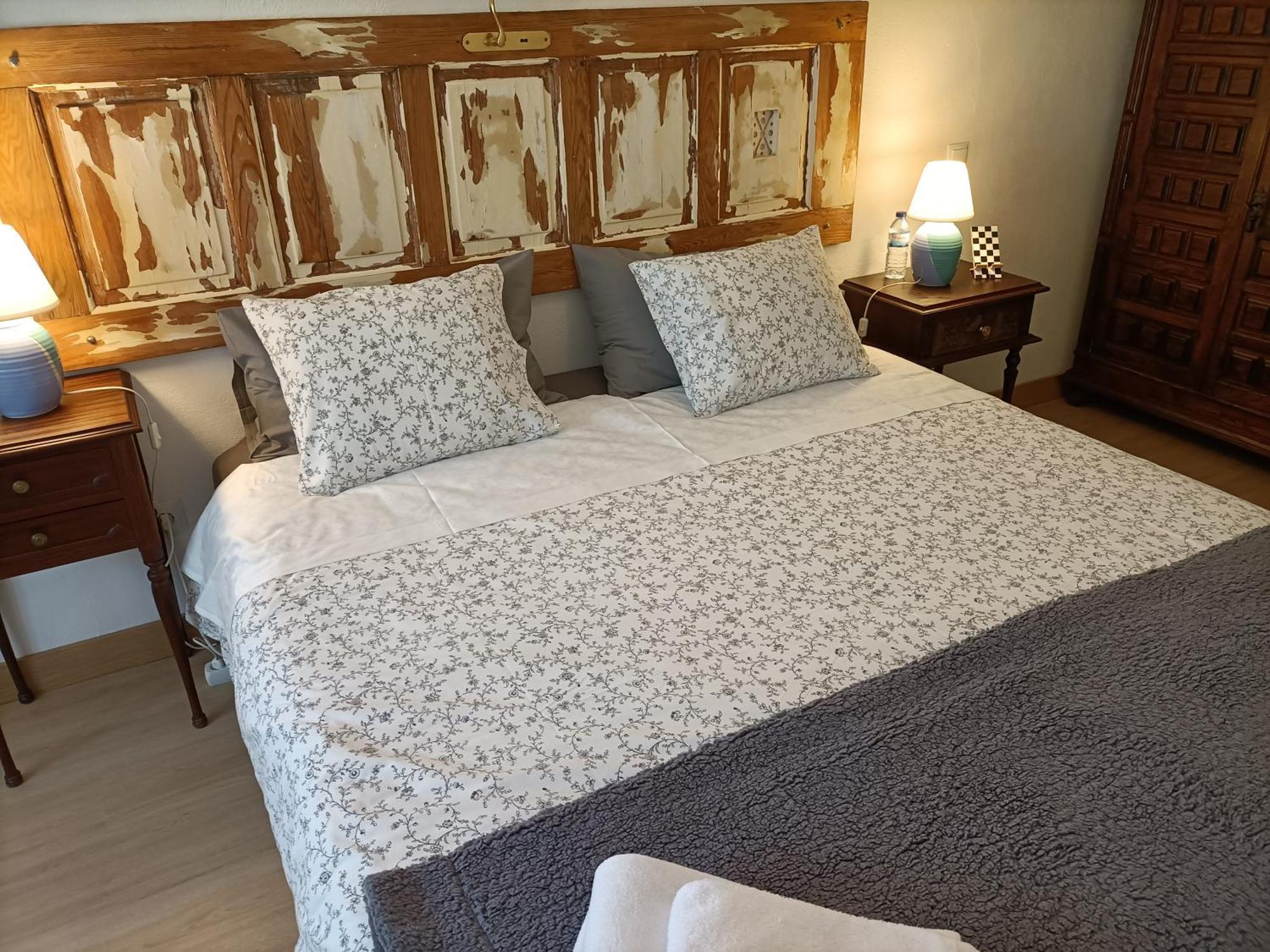 Casa Dos Pedro'S Guest House Vila Nova  Eksteriør bilde